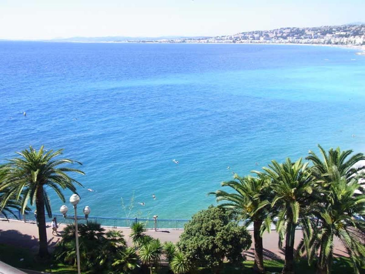 Le Prefecture - Luxueux F3 En Duplex, Ascenseur, Coeur Vieux-nice